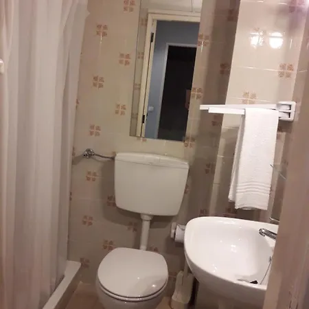 Mar-bel Sol Apartment