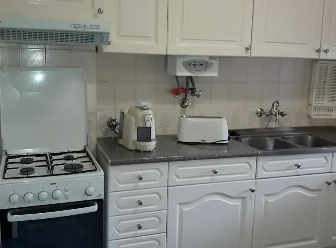 Mar-bel Sol Apartment *